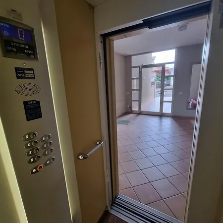 Daire Trilocale Relax Wi-fi E Parcheggio Olbia